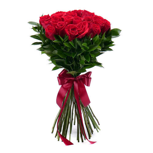 Amore červené růže s dekorační zelení