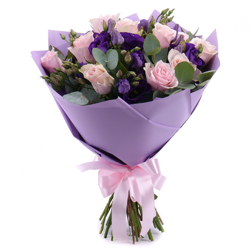 Sweet ružové ruže fialové lisiantusy