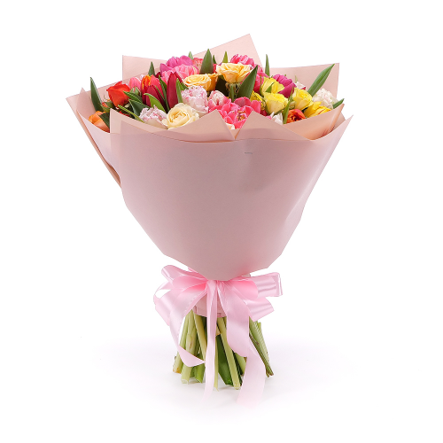 Sweet barevné tulipány a trsové růže