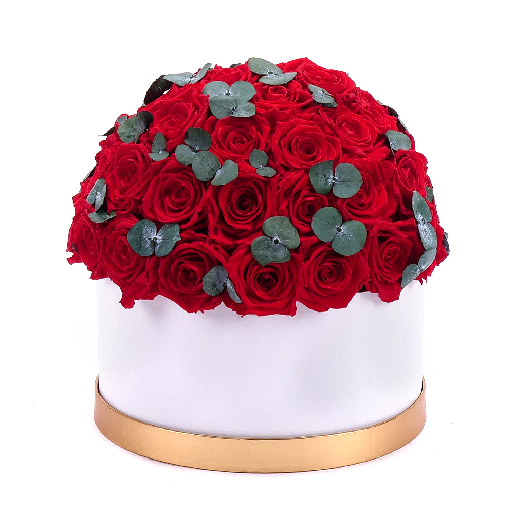 In eterno bílý kulatý box "XL" 43 červených růží eukalypt